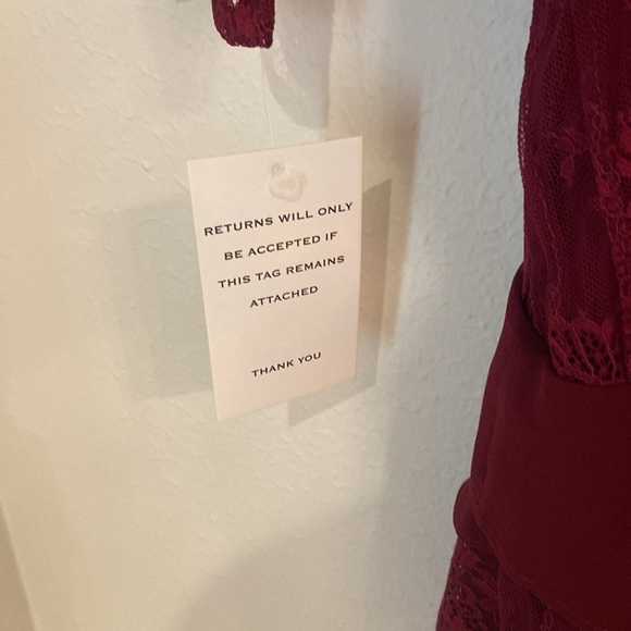 NWT For Love And Lemons Burgundy Daphne Lace Mini Dress - Picture 6 of 10